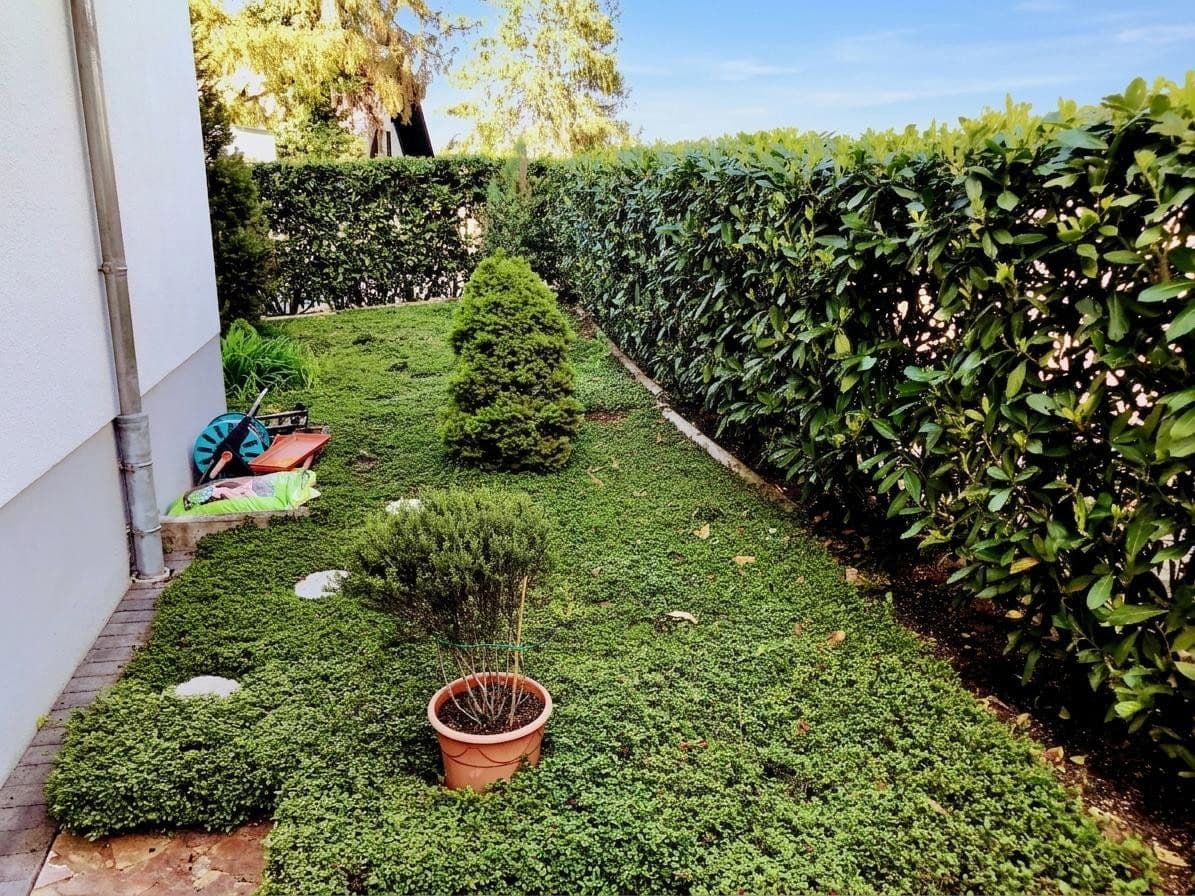 Prenájom bytu 3-izbový 94 m², Mainz, Porýnie-Falcko Prenájom bytu 3-izbový 94 m², Mainz, Porýnie-Falcko