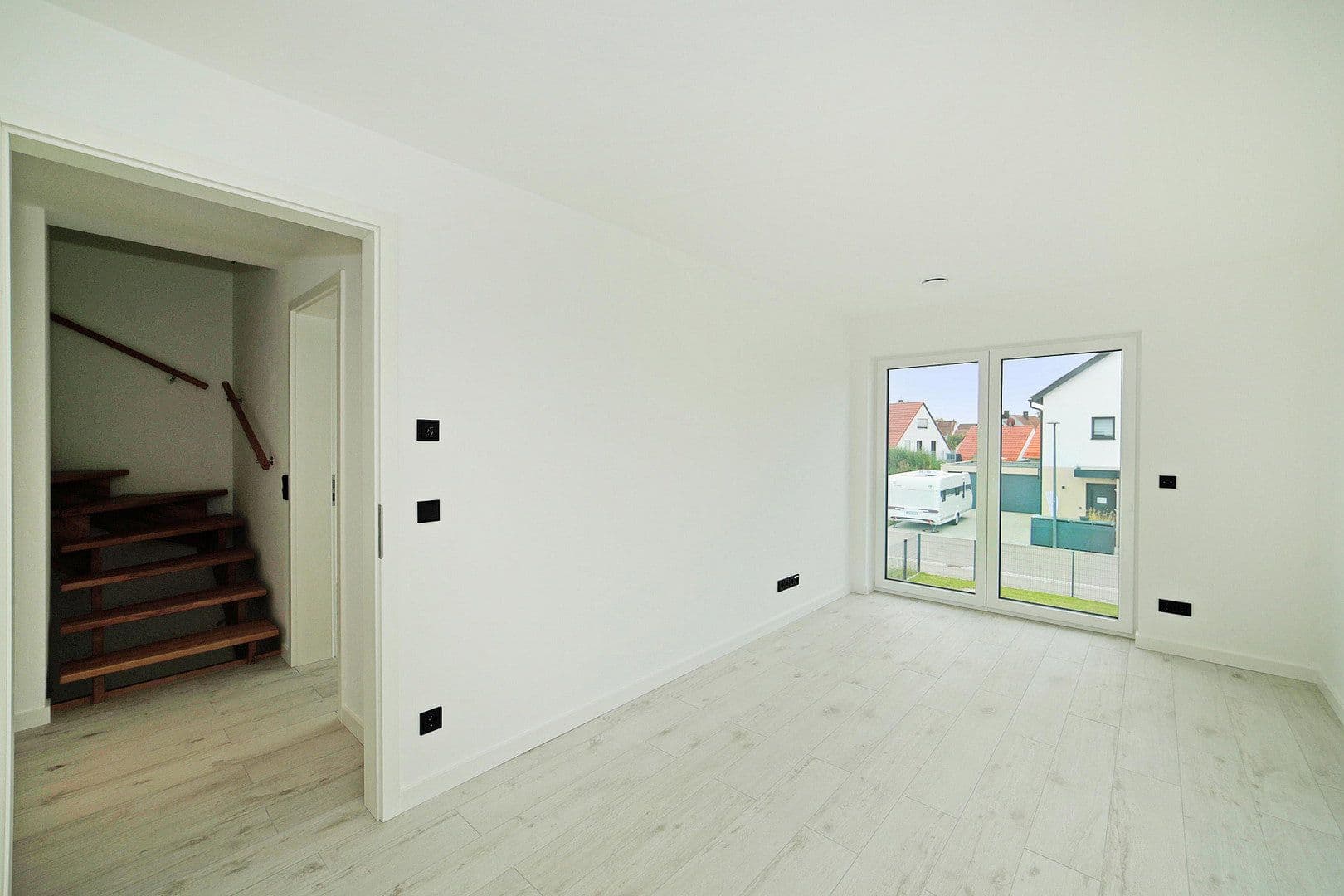 Predaj domu 164 m², pozemok 602 m², Zimmererweg 3, Bergkirchen, Bavorsko Predaj domu 164 m², pozemok 602 m², Zimmererweg 3, Bergkirchen, Bavorsko
