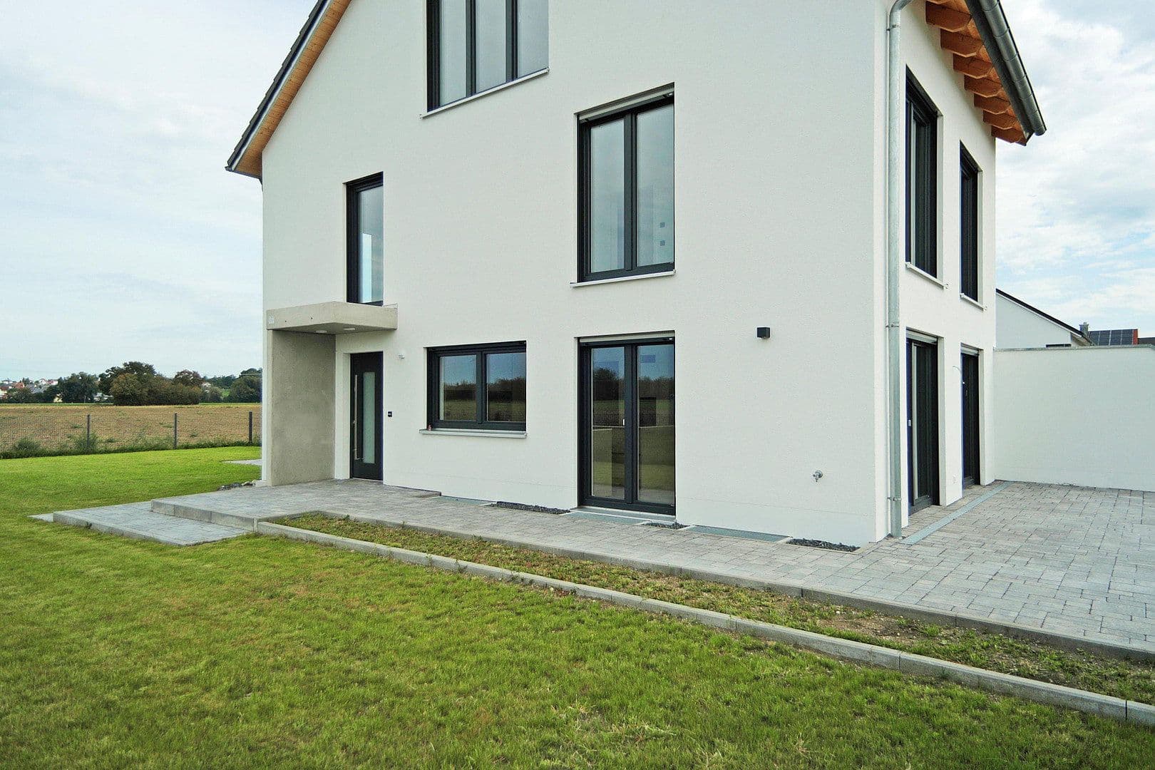 Predaj domu 164 m², pozemok 602 m², Zimmererweg 3, Bergkirchen, Bavorsko Predaj domu 164 m², pozemok 602 m², Zimmererweg 3, Bergkirchen, Bavorsko