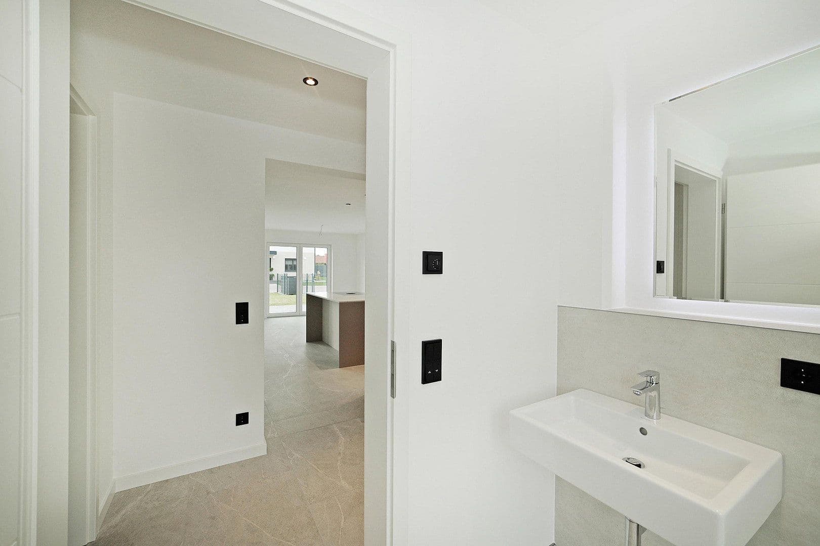Predaj domu 164 m², pozemok 602 m², Zimmererweg 3, Bergkirchen, Bavorsko Predaj domu 164 m², pozemok 602 m², Zimmererweg 3, Bergkirchen, Bavorsko