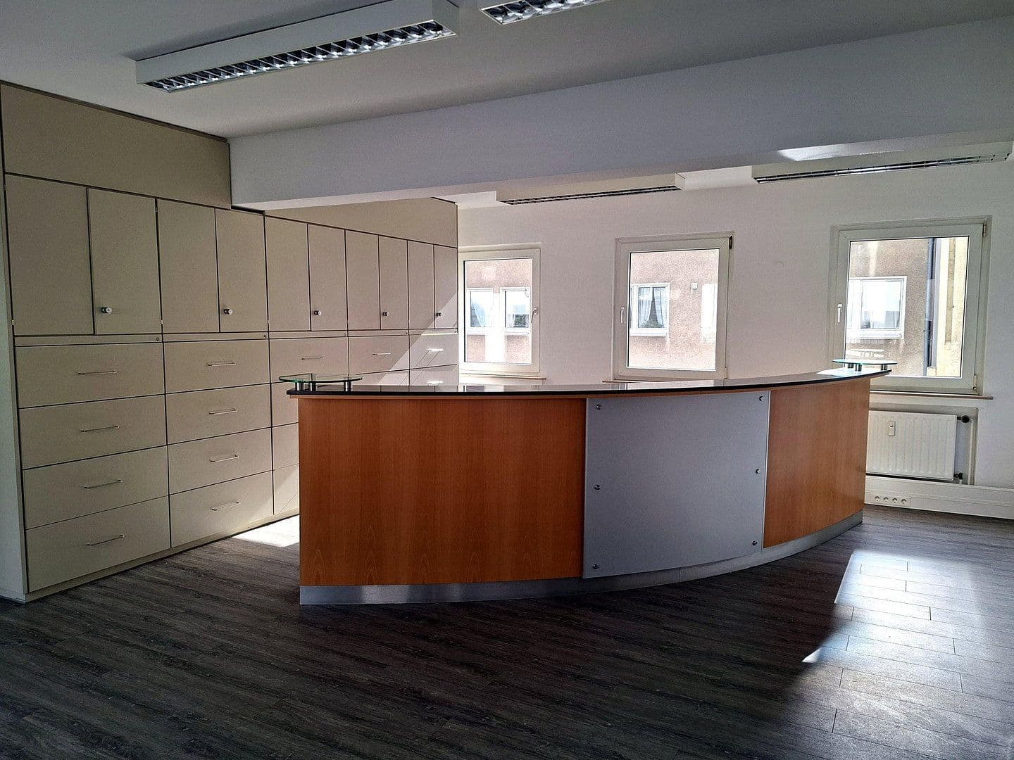 Prenájom kancelárie 120 m², Wüstenhöfer Str. 230, Essen, Severné Porýnie - Westfálsko Prenájom kancelárie 120 m², Wüstenhöfer Str. 230, Essen, Severné Porýnie - Westfálsko