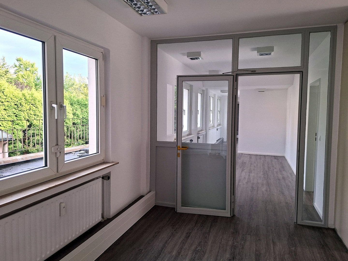 Prenájom kancelárie 120 m², Wüstenhöfer Str. 230, Essen, Severné Porýnie - Westfálsko Prenájom kancelárie 120 m², Wüstenhöfer Str. 230, Essen, Severné Porýnie - Westfálsko