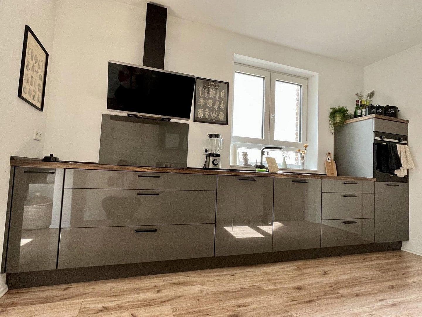 Prenájom bytu 3-izbový 95 m², Viersen, Severné Porýnie - Westfálsko Prenájom bytu 3-izbový 95 m², Viersen, Severné Porýnie - Westfálsko