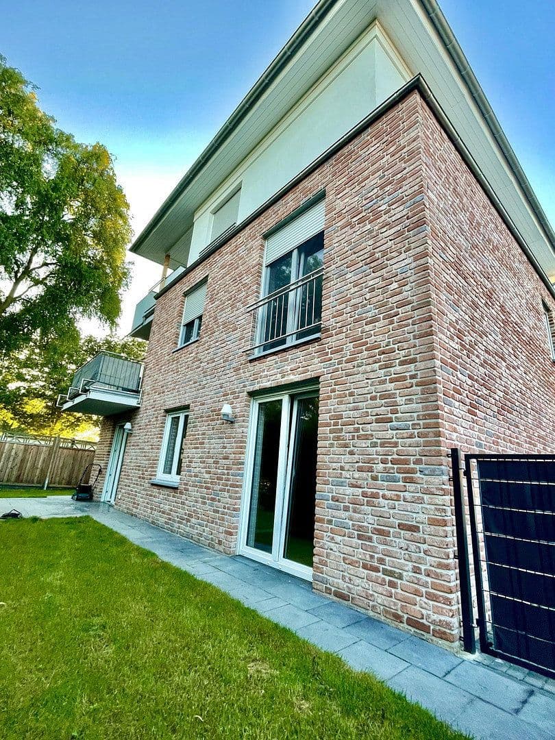 Prenájom bytu 3-izbový 95 m², Viersen, Severné Porýnie - Westfálsko Prenájom bytu 3-izbový 95 m², Viersen, Severné Porýnie - Westfálsko
