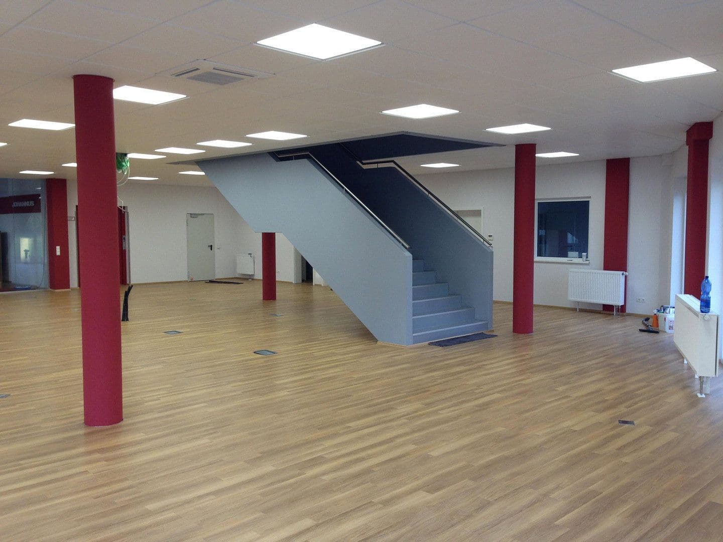 Predaj nebytového priestoru 2.277 m², Waldstraße 1a, Heusenstamm, Hesensko Predaj nebytového priestoru 2.277 m², Waldstraße 1a, Heusenstamm, Hesensko