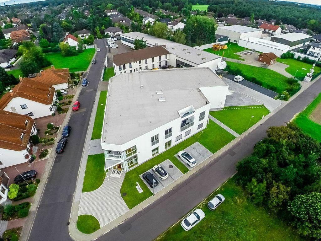 Predaj nebytového priestoru 2.277 m², Waldstraße 1a, Heusenstamm, Hesensko Predaj nebytového priestoru 2.277 m², Waldstraße 1a, Heusenstamm, Hesensko