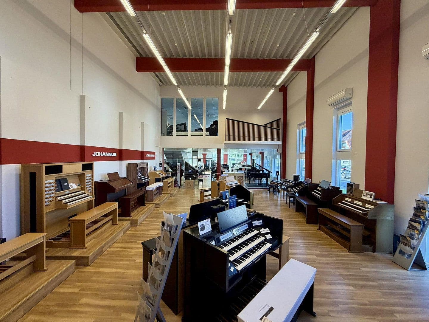 Predaj nebytového priestoru 2.277 m², Waldstraße 1a, Heusenstamm, Hesensko Predaj nebytového priestoru 2.277 m², Waldstraße 1a, Heusenstamm, Hesensko