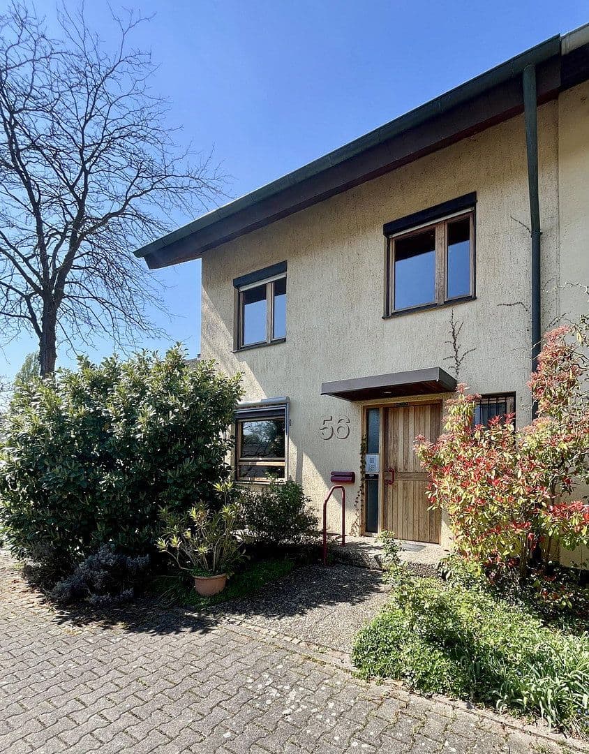 Predaj domu 160 m², pozemok 300 m², Mannheim, Bádensko-Wurttembersko Predaj domu 160 m², pozemok 300 m², Mannheim, Bádensko-Wurttembersko