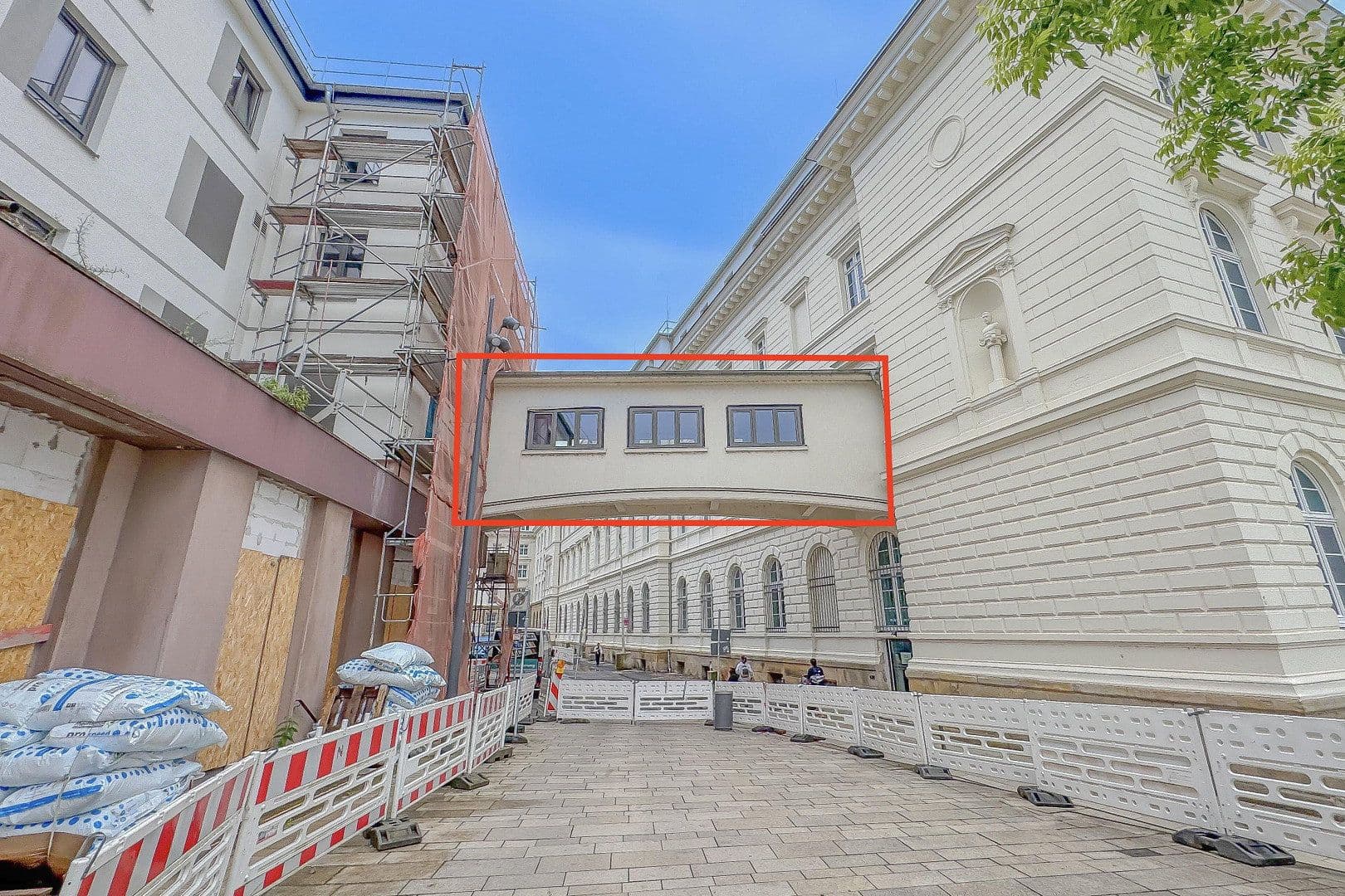 Prenájom kancelárie 30 m², Döppersberg 37, Wuppertal, Severné Porýnie - Westfálsko Prenájom kancelárie 30 m², Döppersberg 37, Wuppertal, Severné Porýnie - Westfálsko