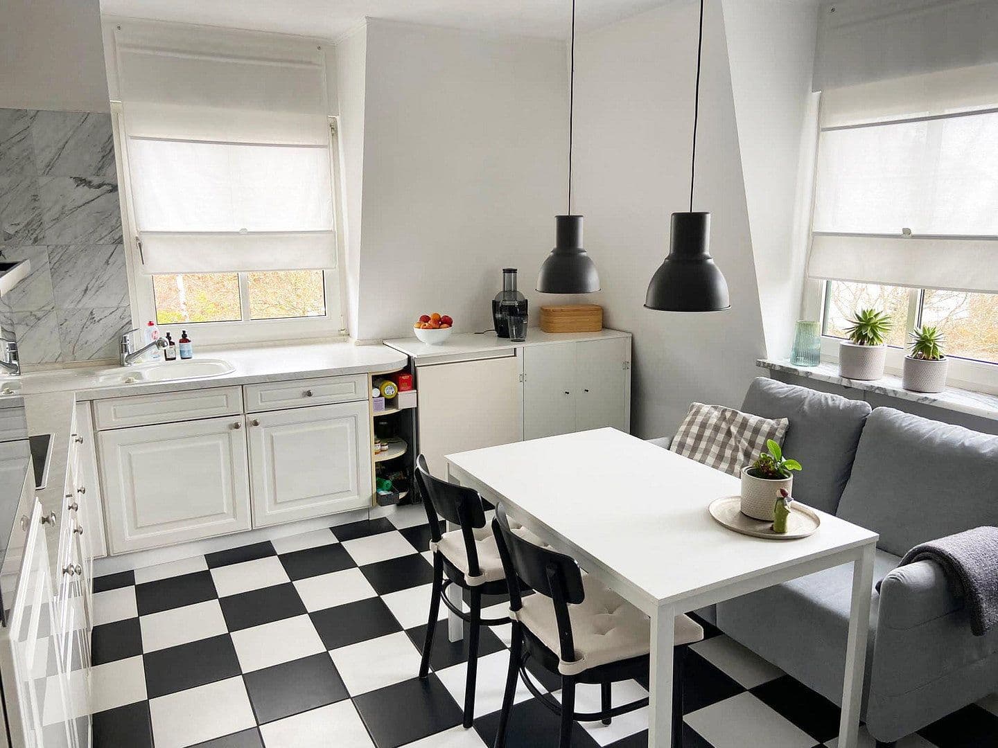 Prenájom bytu 2-izbový 78 m², Äußere Bayreuther Str. 45, Hof, Bavorsko Prenájom bytu 2-izbový 78 m², Äußere Bayreuther Str. 45, Hof, Bavorsko