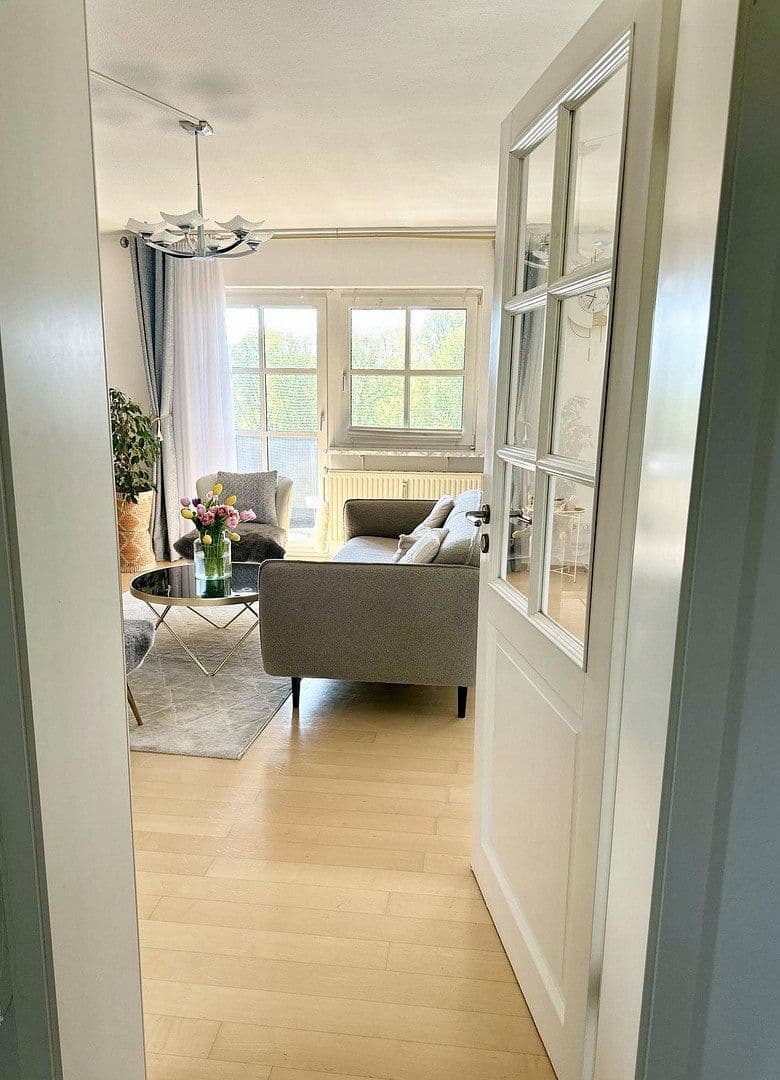 Prenájom bytu 2-izbový 78 m², Äußere Bayreuther Str. 45, Hof, Bavorsko Prenájom bytu 2-izbový 78 m², Äußere Bayreuther Str. 45, Hof, Bavorsko