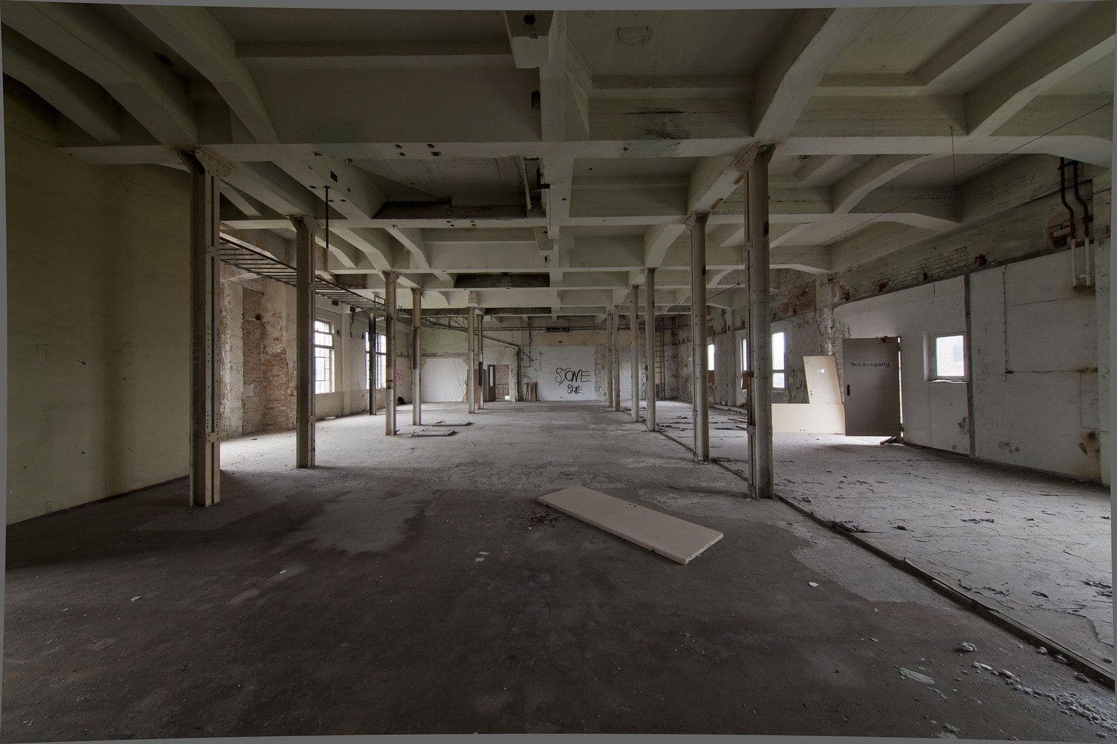 Predaj nebytového priestoru 7.655 m², Görlitz, Sasko Predaj nebytového priestoru 7.655 m², Görlitz, Sasko