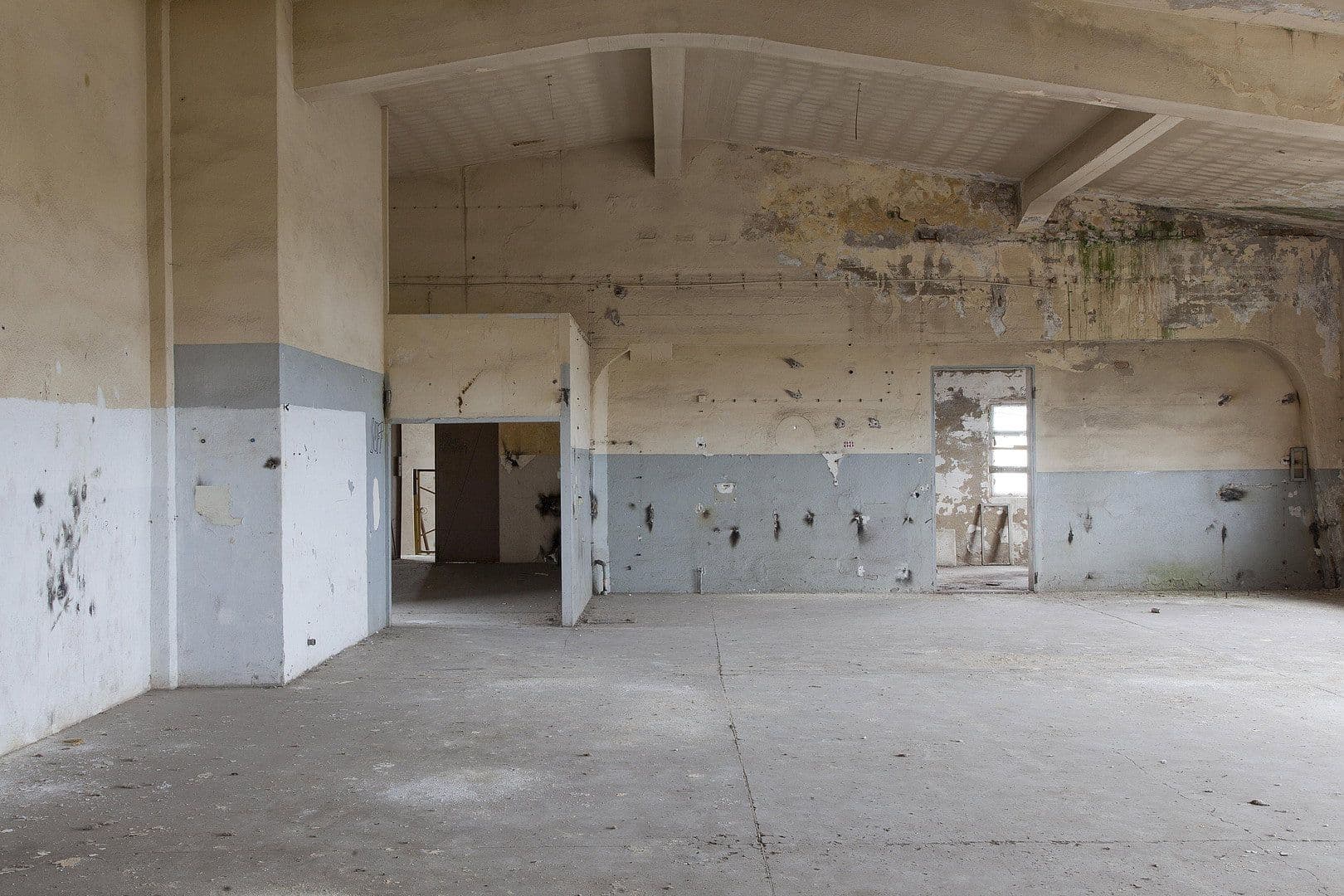 Predaj nebytového priestoru 7.655 m², Görlitz, Sasko Predaj nebytového priestoru 7.655 m², Görlitz, Sasko