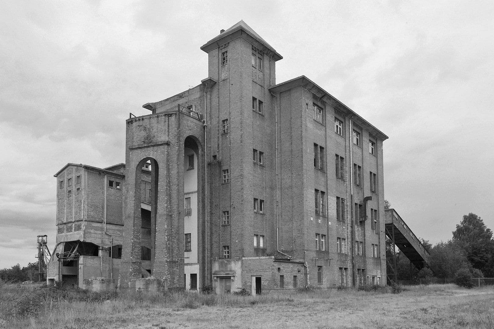 Predaj nebytového priestoru 7.655 m², Görlitz, Sasko Predaj nebytového priestoru 7.655 m², Görlitz, Sasko