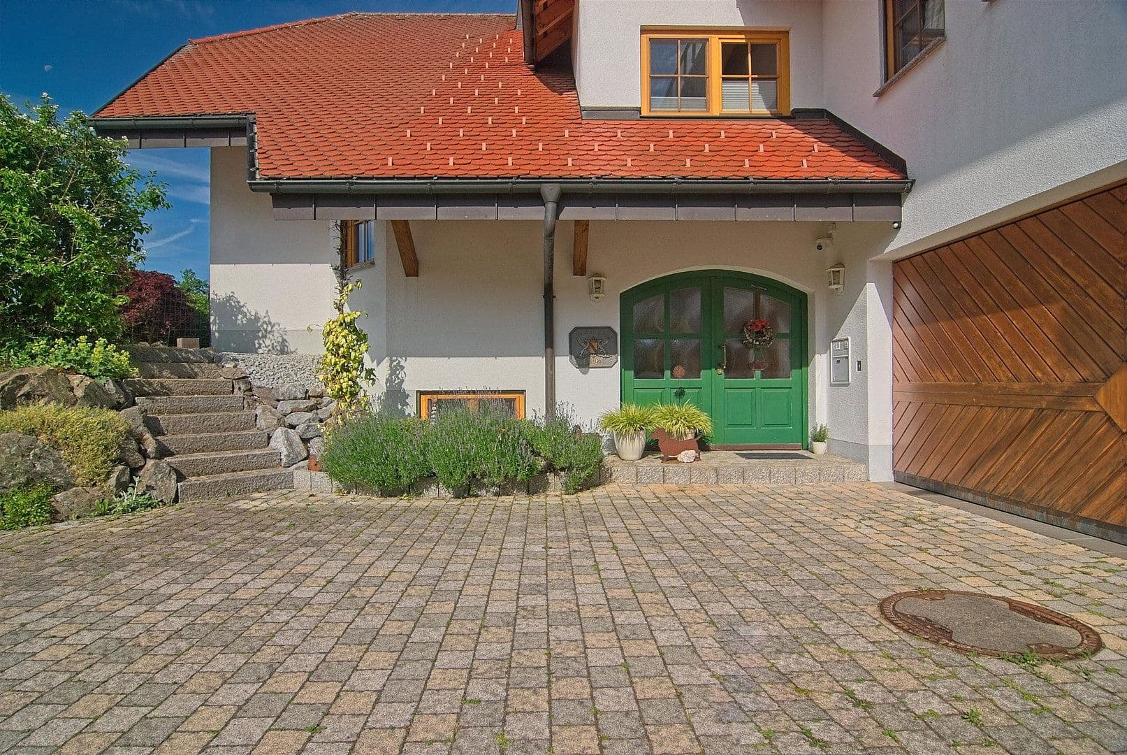 Predaj domu 262 m², pozemok 2.149 m², Wutach, Bádensko-Wurttembersko Predaj domu 262 m², pozemok 2.149 m², Wutach, Bádensko-Wurttembersko