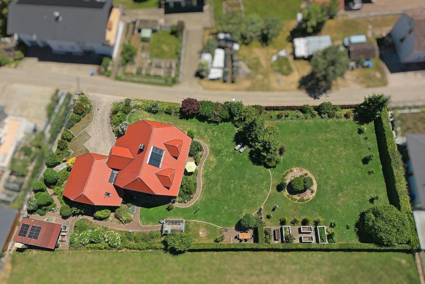 Predaj domu 262 m², pozemok 2.149 m², Wutach, Bádensko-Wurttembersko Predaj domu 262 m², pozemok 2.149 m², Wutach, Bádensko-Wurttembersko