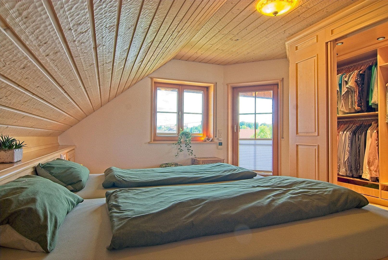 Predaj domu 262 m², pozemok 2.149 m², Wutach, Bádensko-Wurttembersko Predaj domu 262 m², pozemok 2.149 m², Wutach, Bádensko-Wurttembersko