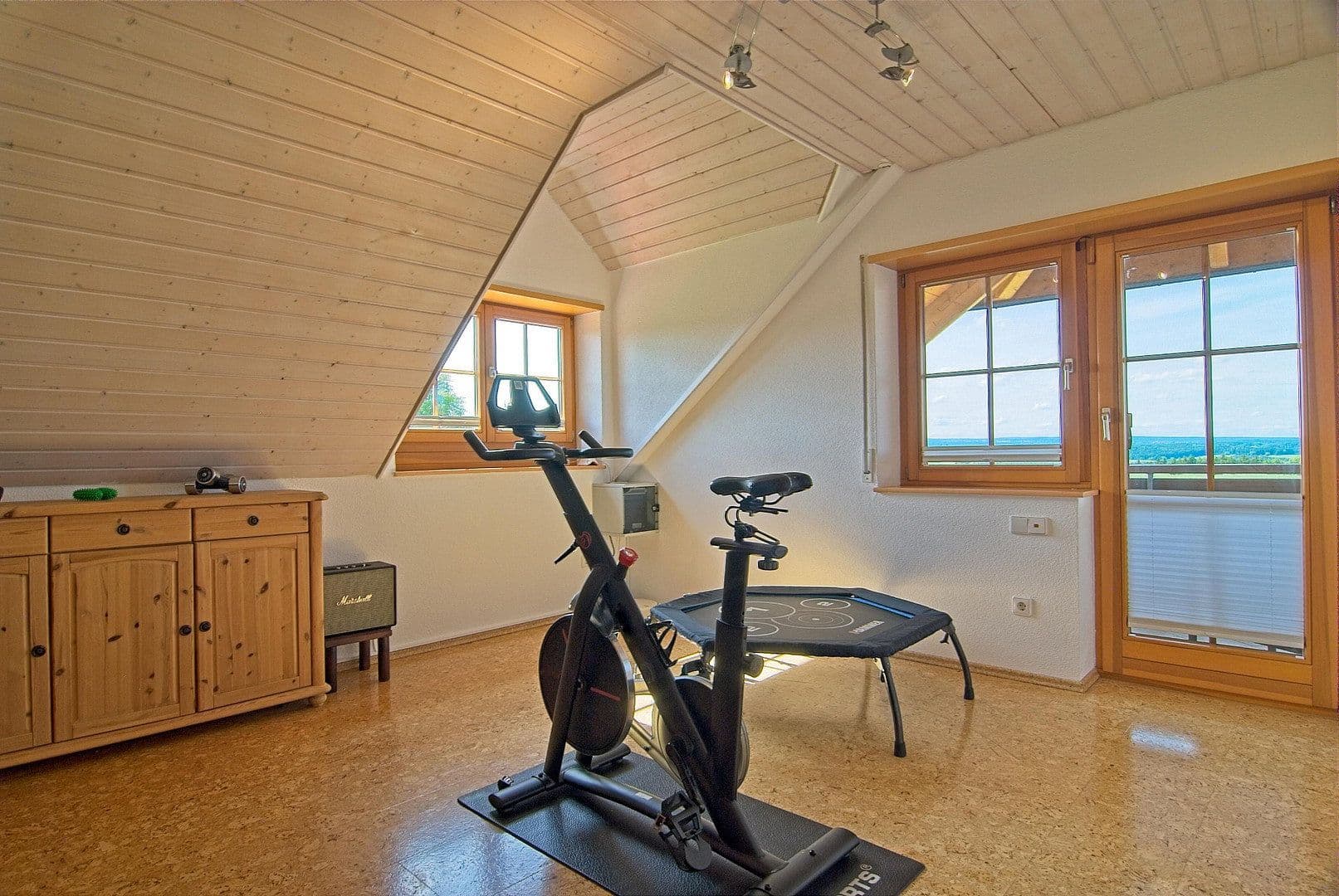 Predaj domu 262 m², pozemok 2.149 m², Wutach, Bádensko-Wurttembersko Predaj domu 262 m², pozemok 2.149 m², Wutach, Bádensko-Wurttembersko