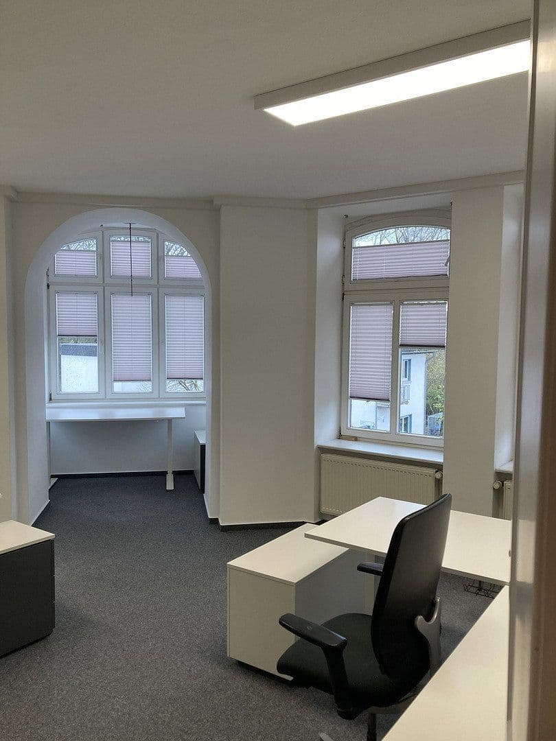 Predaj domu 453 m², pozemok 224 m², Hauptstraße 55, Asbach, Porýnie-Falcko Predaj domu 453 m², pozemok 224 m², Hauptstraße 55, Asbach, Porýnie-Falcko