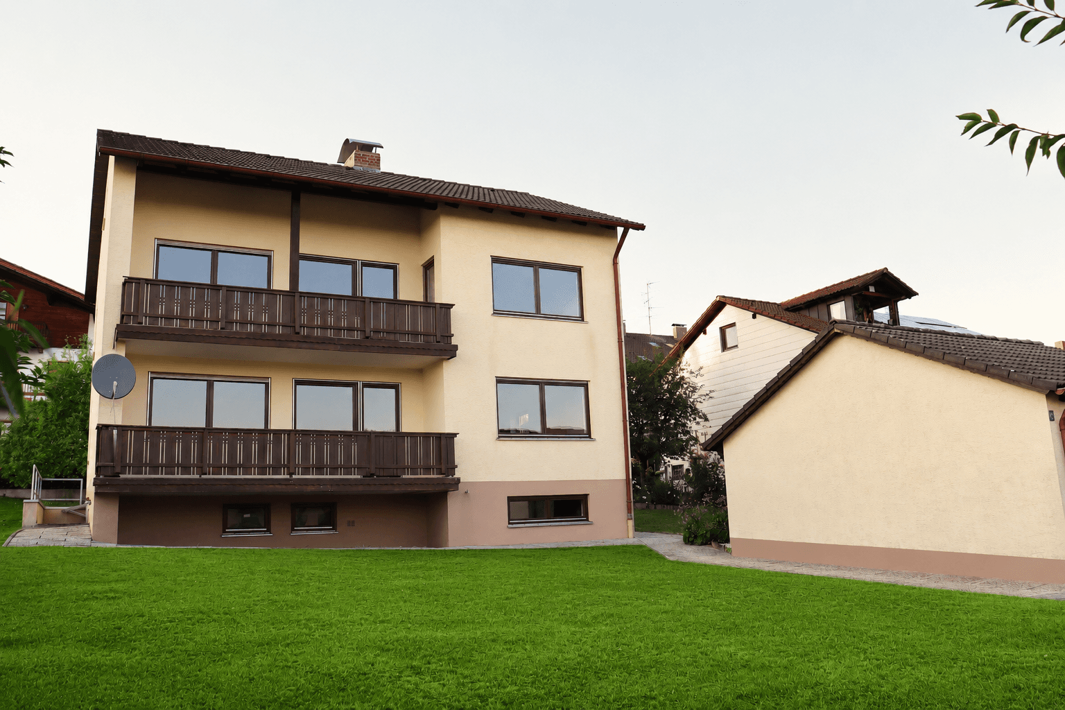 Predaj domu 160 m², pozemok 725 m², Marklkofen, Bavorsko Predaj domu 160 m², pozemok 725 m², Marklkofen, Bavorsko