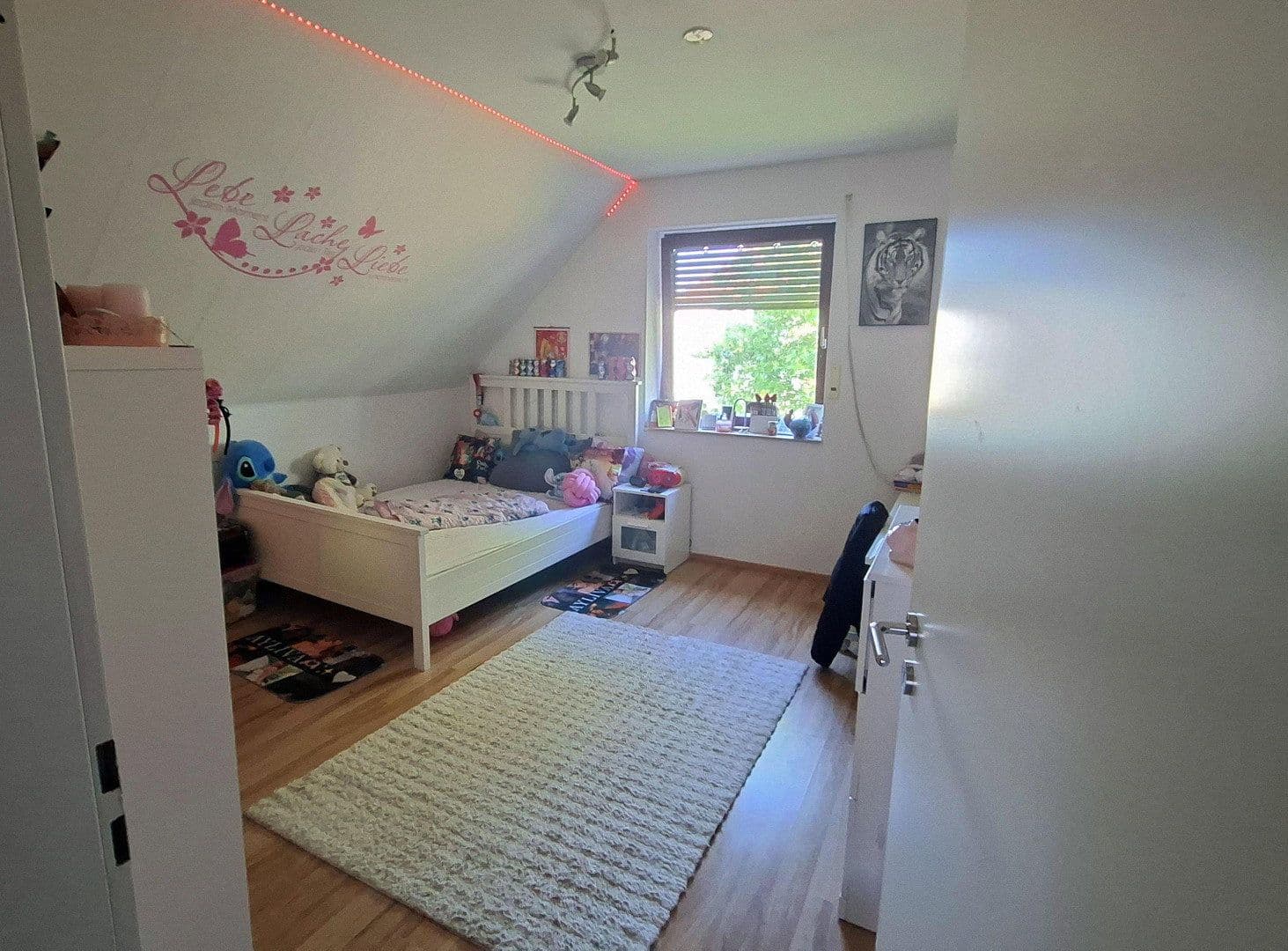 Predaj domu 210 m², pozemok 1.043 m², Thedinghausen, Dolné Sasko Predaj domu 210 m², pozemok 1.043 m², Thedinghausen, Dolné Sasko