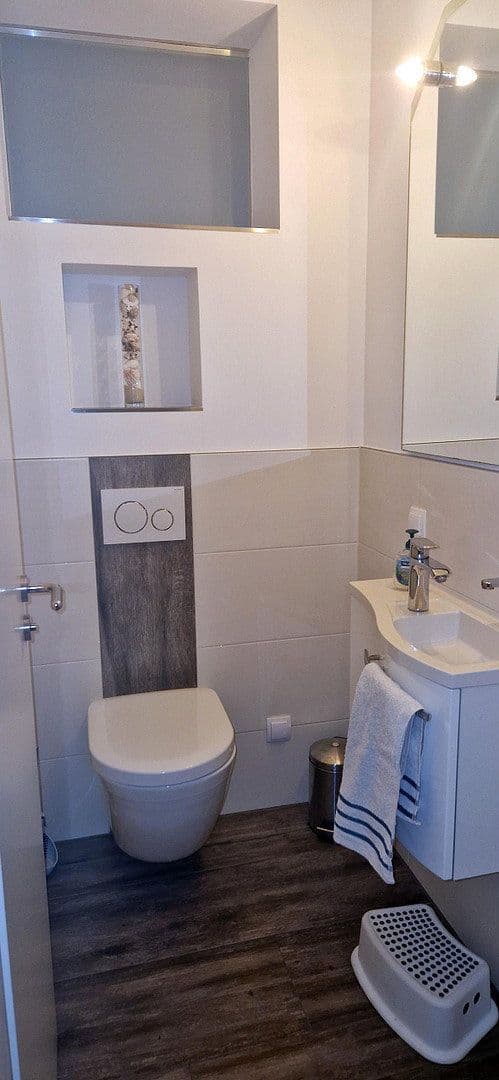 Predaj domu 210 m², pozemok 1.043 m², Thedinghausen, Dolné Sasko Predaj domu 210 m², pozemok 1.043 m², Thedinghausen, Dolné Sasko