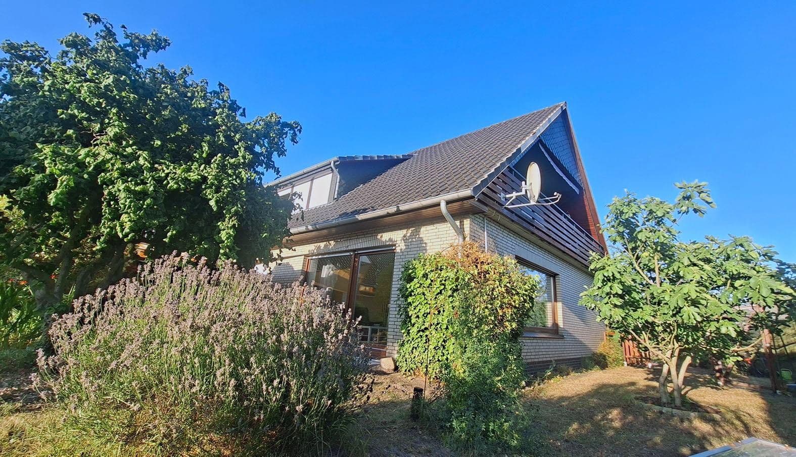 Predaj domu 210 m², pozemok 1.043 m², Thedinghausen, Dolné Sasko Predaj domu 210 m², pozemok 1.043 m², Thedinghausen, Dolné Sasko