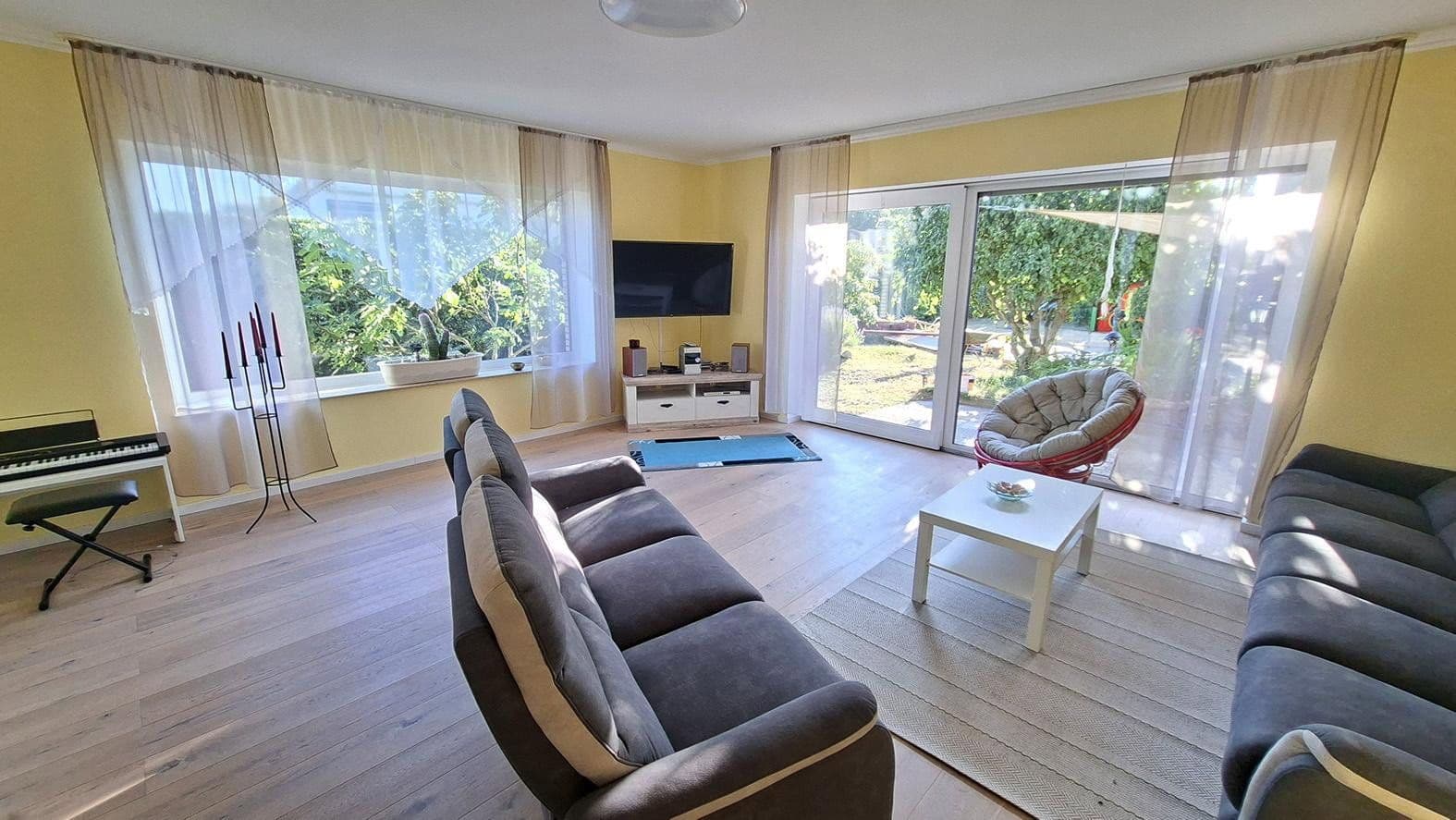 Predaj domu 210 m², pozemok 1.043 m², Thedinghausen, Dolné Sasko Predaj domu 210 m², pozemok 1.043 m², Thedinghausen, Dolné Sasko