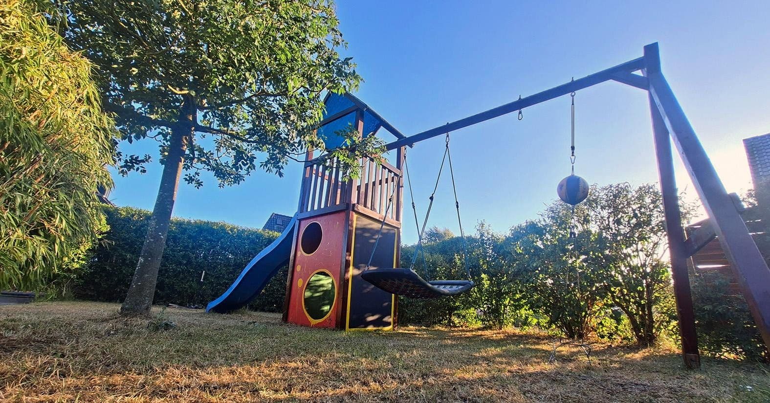 Predaj domu 210 m², pozemok 1.043 m², Thedinghausen, Dolné Sasko Predaj domu 210 m², pozemok 1.043 m², Thedinghausen, Dolné Sasko