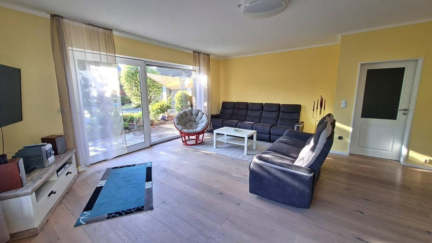 Predaj domu 210 m², pozemok 1.043 m², Thedinghausen, Dolné Sasko Predaj domu 210 m², pozemok 1.043 m², Thedinghausen, Dolné Sasko