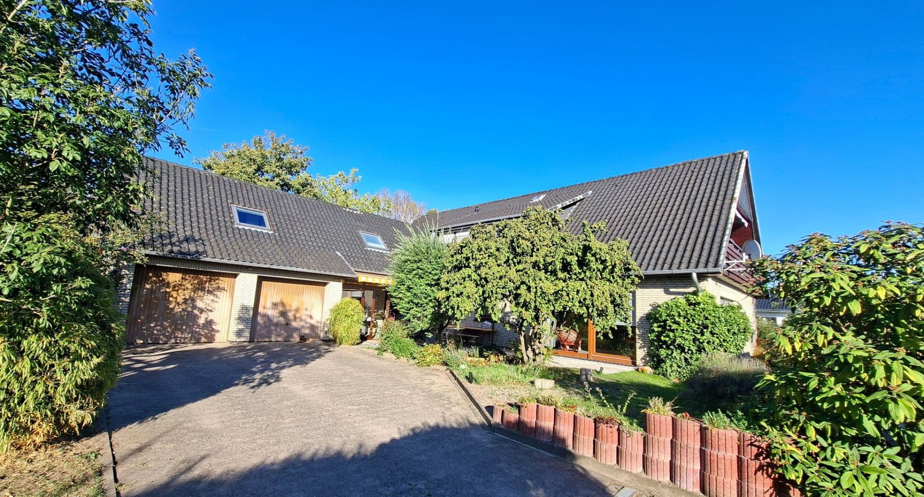 Predaj domu 208 m², pozemok 1.043 m², Thedinghausen, Dolné Sasko Predaj domu 208 m², pozemok 1.043 m², Thedinghausen, Dolné Sasko