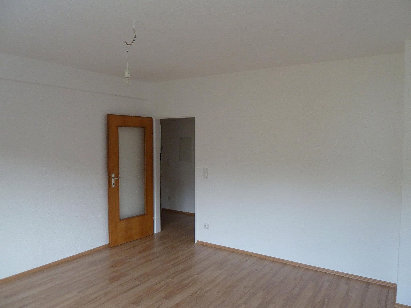 Prenájom bytu 1-izbový 35 m², Hesselnberg 1, Wuppertal, Severné Porýnie - Westfálsko Prenájom bytu 1-izbový 35 m², Hesselnberg 1, Wuppertal, Severné Porýnie - Westfálsko