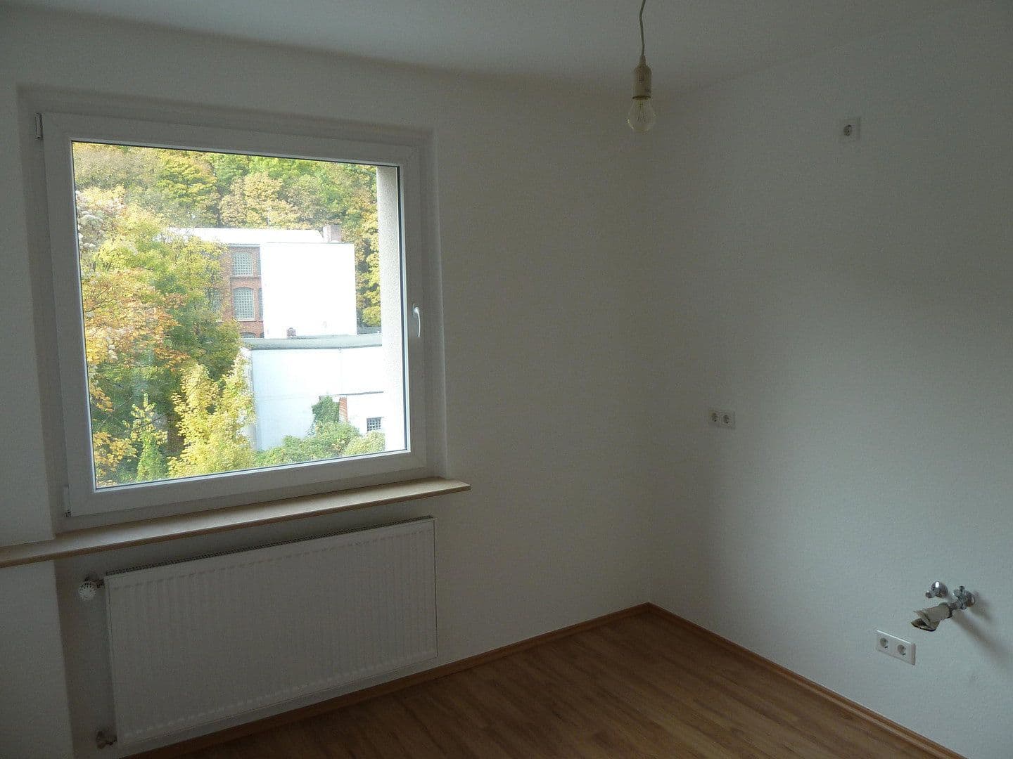 Prenájom bytu 1-izbový 35 m², Hesselnberg 1, Wuppertal, Severné Porýnie - Westfálsko Prenájom bytu 1-izbový 35 m², Hesselnberg 1, Wuppertal, Severné Porýnie - Westfálsko