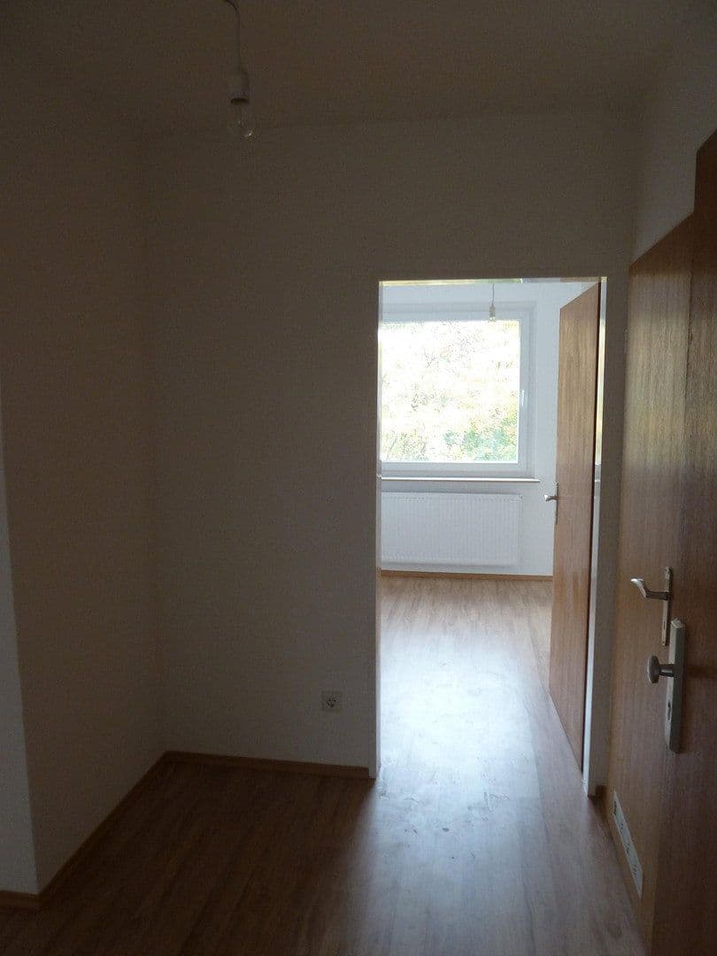 Prenájom bytu 1-izbový 35 m², Hesselnberg 1, Wuppertal, Severné Porýnie - Westfálsko Prenájom bytu 1-izbový 35 m², Hesselnberg 1, Wuppertal, Severné Porýnie - Westfálsko
