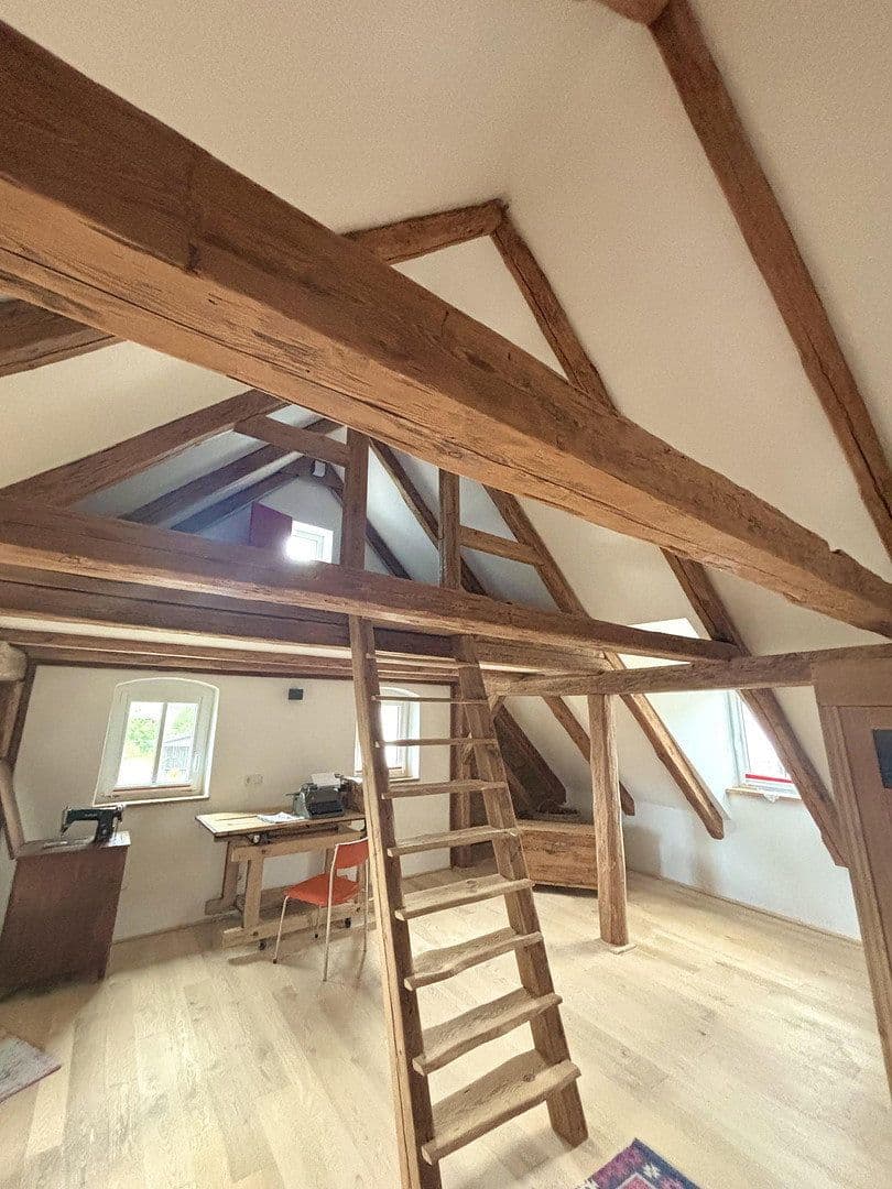 Predaj domu 220 m², pozemok 2.019 m², Uckersdorf 8, Schwarzhofen, Bavorsko Predaj domu 220 m², pozemok 2.019 m², Uckersdorf 8, Schwarzhofen, Bavorsko