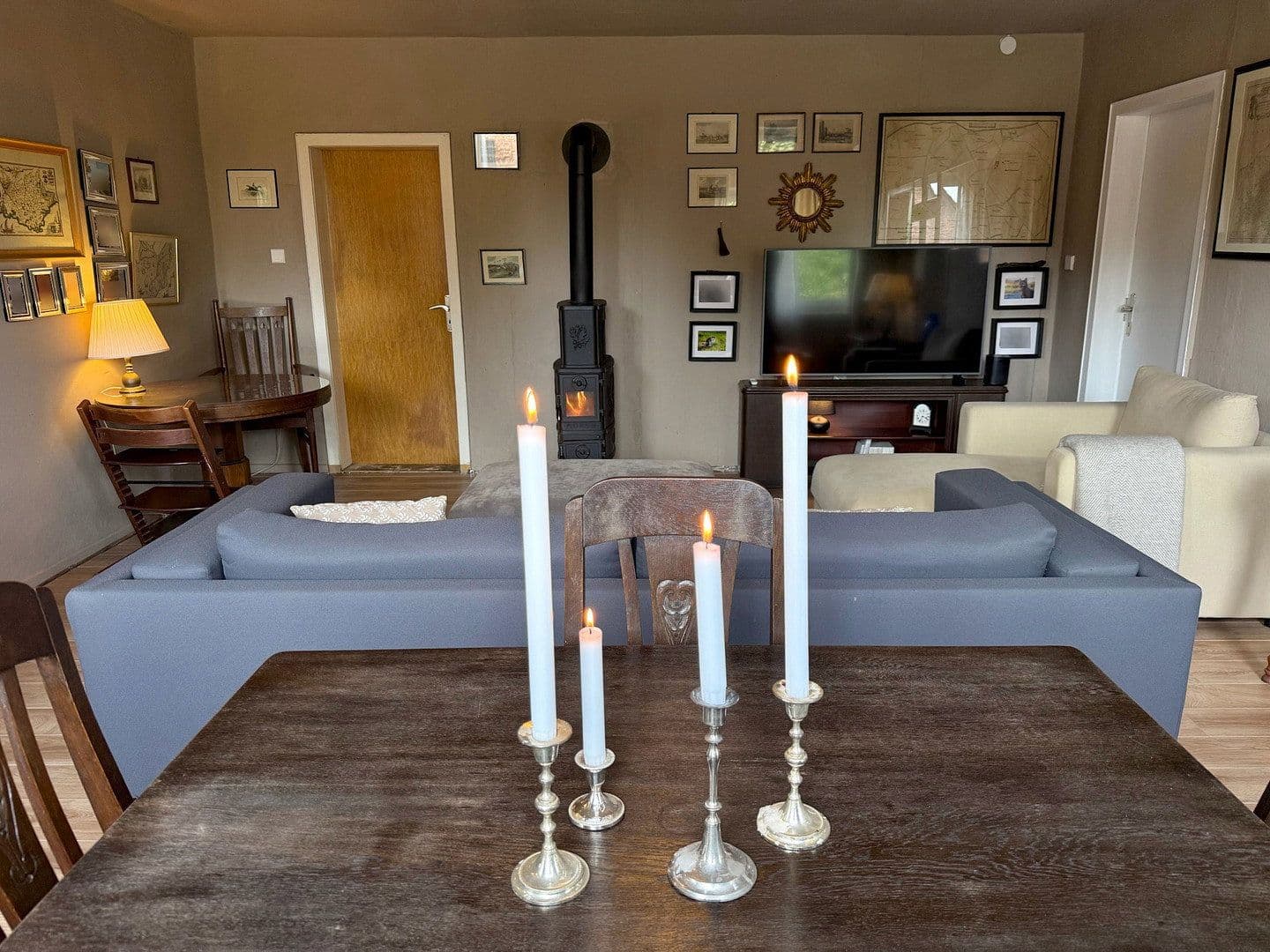 Predaj domu 219 m², pozemok 3.815 m², Lemgow, Dolné Sasko Predaj domu 219 m², pozemok 3.815 m², Lemgow, Dolné Sasko