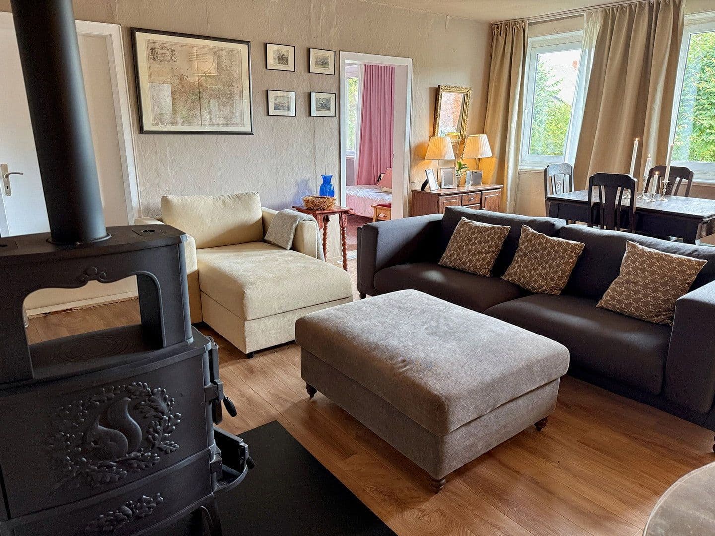 Predaj domu 219 m², pozemok 3.815 m², Lemgow, Dolné Sasko Predaj domu 219 m², pozemok 3.815 m², Lemgow, Dolné Sasko