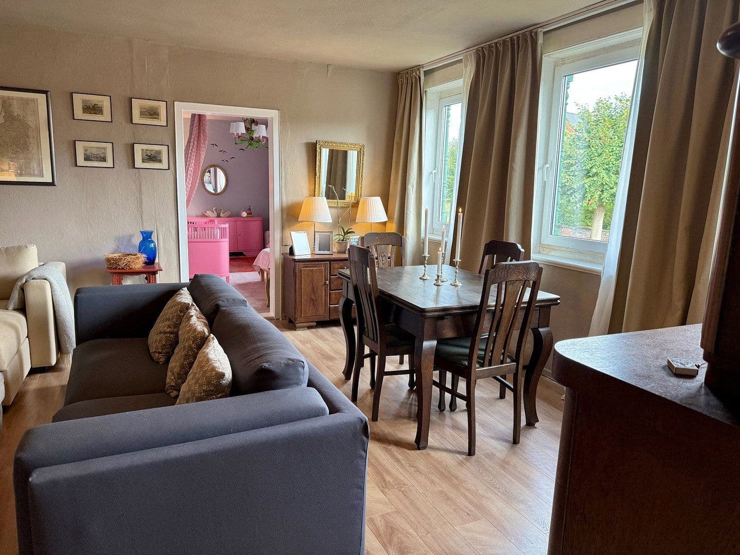 Predaj domu 219 m², pozemok 3.815 m², Lemgow, Dolné Sasko Predaj domu 219 m², pozemok 3.815 m², Lemgow, Dolné Sasko