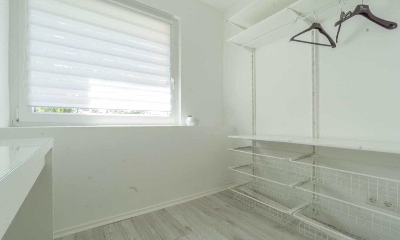 Predaj domu 147 m², pozemok 368 m², Neuss, Severné Porýnie - Westfálsko Predaj domu 147 m², pozemok 368 m², Neuss, Severné Porýnie - Westfálsko