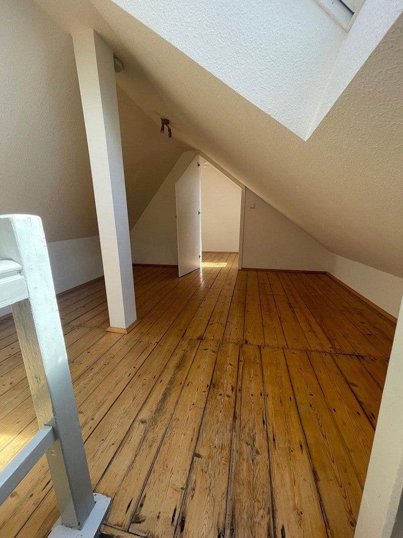 Prenájom bytu 2-izbový 43 m², Bergische Landstraße 2, Essen, Severné Porýnie - Westfálsko Prenájom bytu 2-izbový 43 m², Bergische Landstraße 2, Essen, Severné Porýnie - Westfálsko