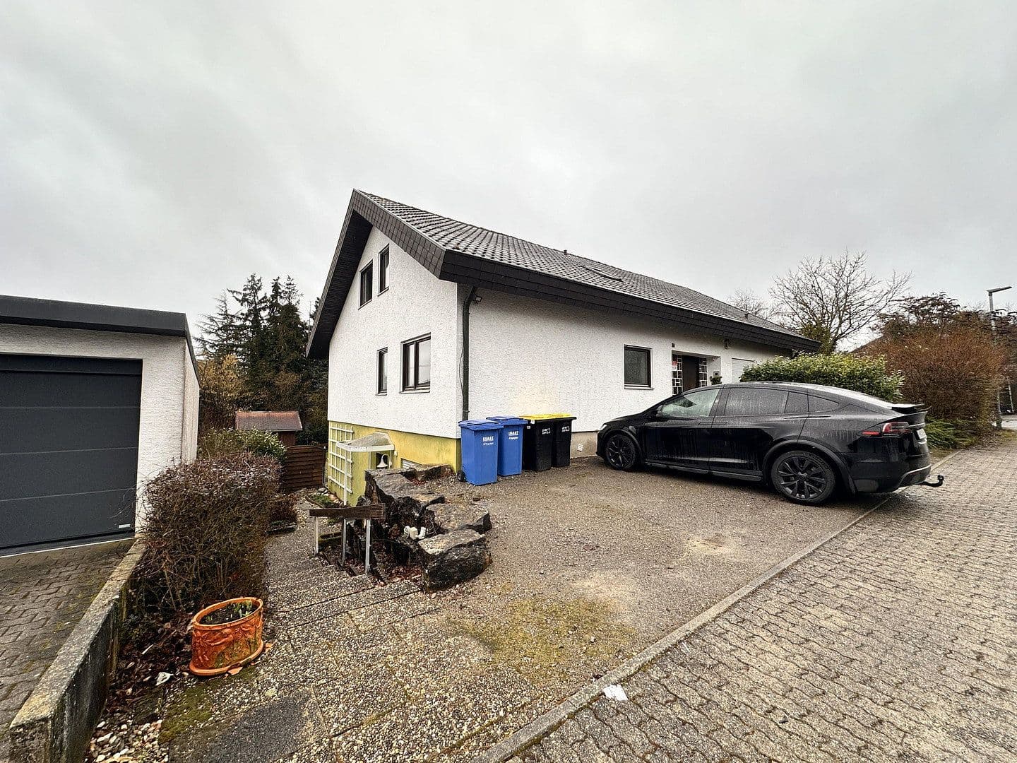 Predaj domu 270 m², pozemok 869 m², Bad Rappenau, Bádensko-Wurttembersko Predaj domu 270 m², pozemok 869 m², Bad Rappenau, Bádensko-Wurttembersko
