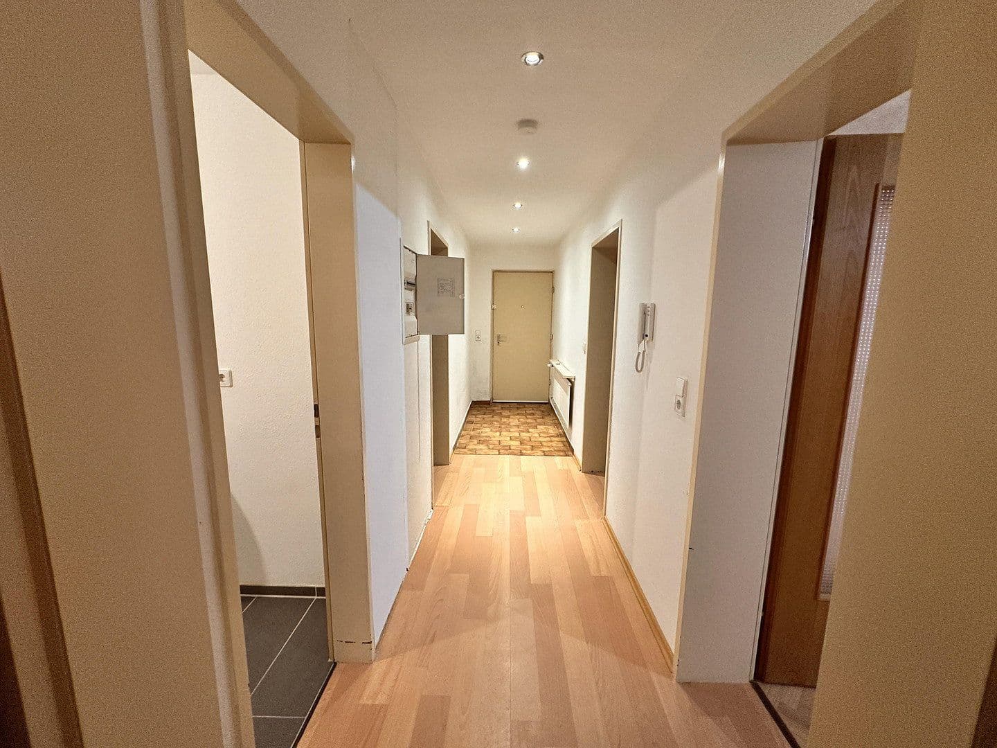 Predaj domu 270 m², pozemok 869 m², Bad Rappenau, Bádensko-Wurttembersko Predaj domu 270 m², pozemok 869 m², Bad Rappenau, Bádensko-Wurttembersko