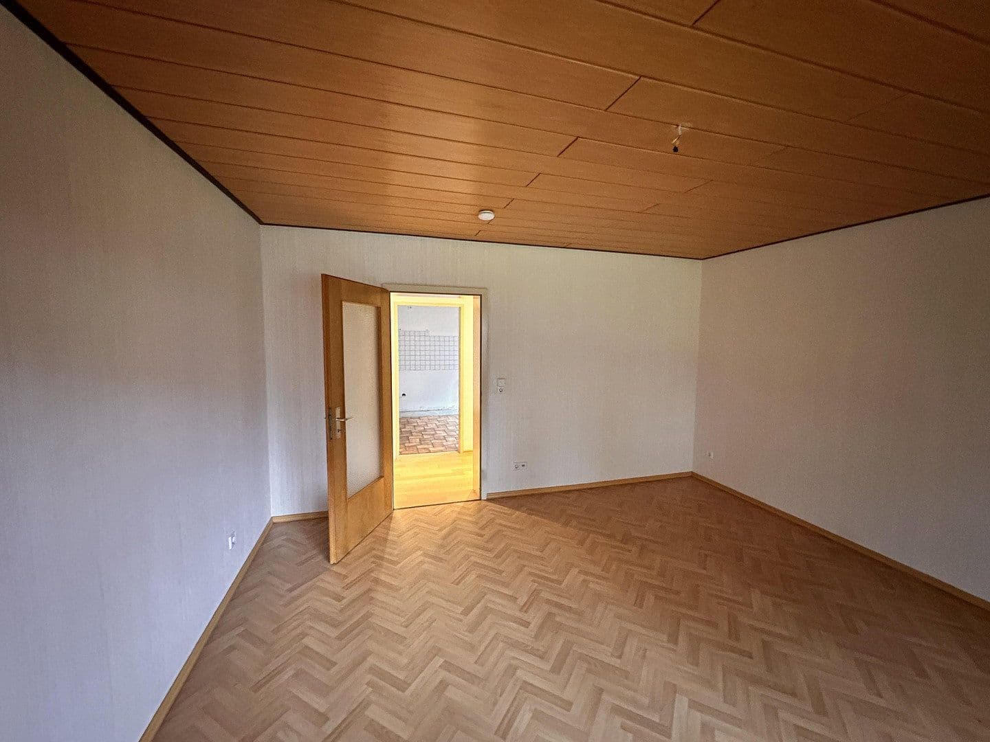 Predaj domu 270 m², pozemok 869 m², Bad Rappenau, Bádensko-Wurttembersko Predaj domu 270 m², pozemok 869 m², Bad Rappenau, Bádensko-Wurttembersko