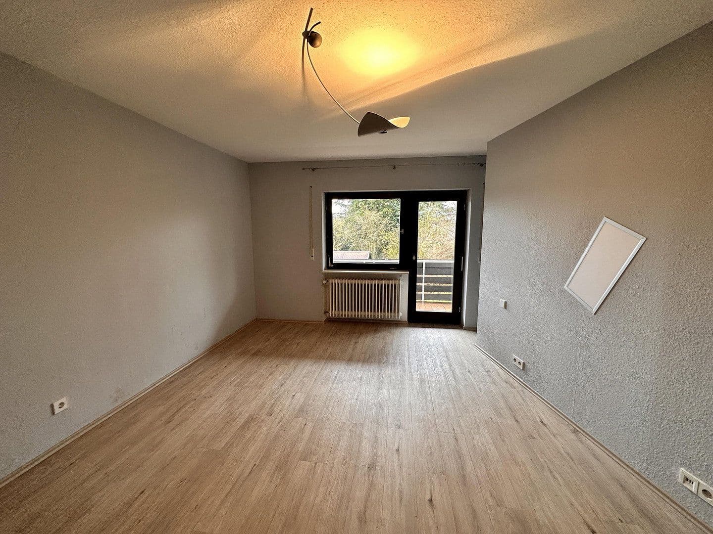 Predaj domu 270 m², pozemok 869 m², Bad Rappenau, Bádensko-Wurttembersko Predaj domu 270 m², pozemok 869 m², Bad Rappenau, Bádensko-Wurttembersko