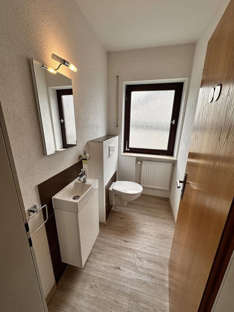 Predaj domu 270 m², pozemok 869 m², Bad Rappenau, Bádensko-Wurttembersko Predaj domu 270 m², pozemok 869 m², Bad Rappenau, Bádensko-Wurttembersko