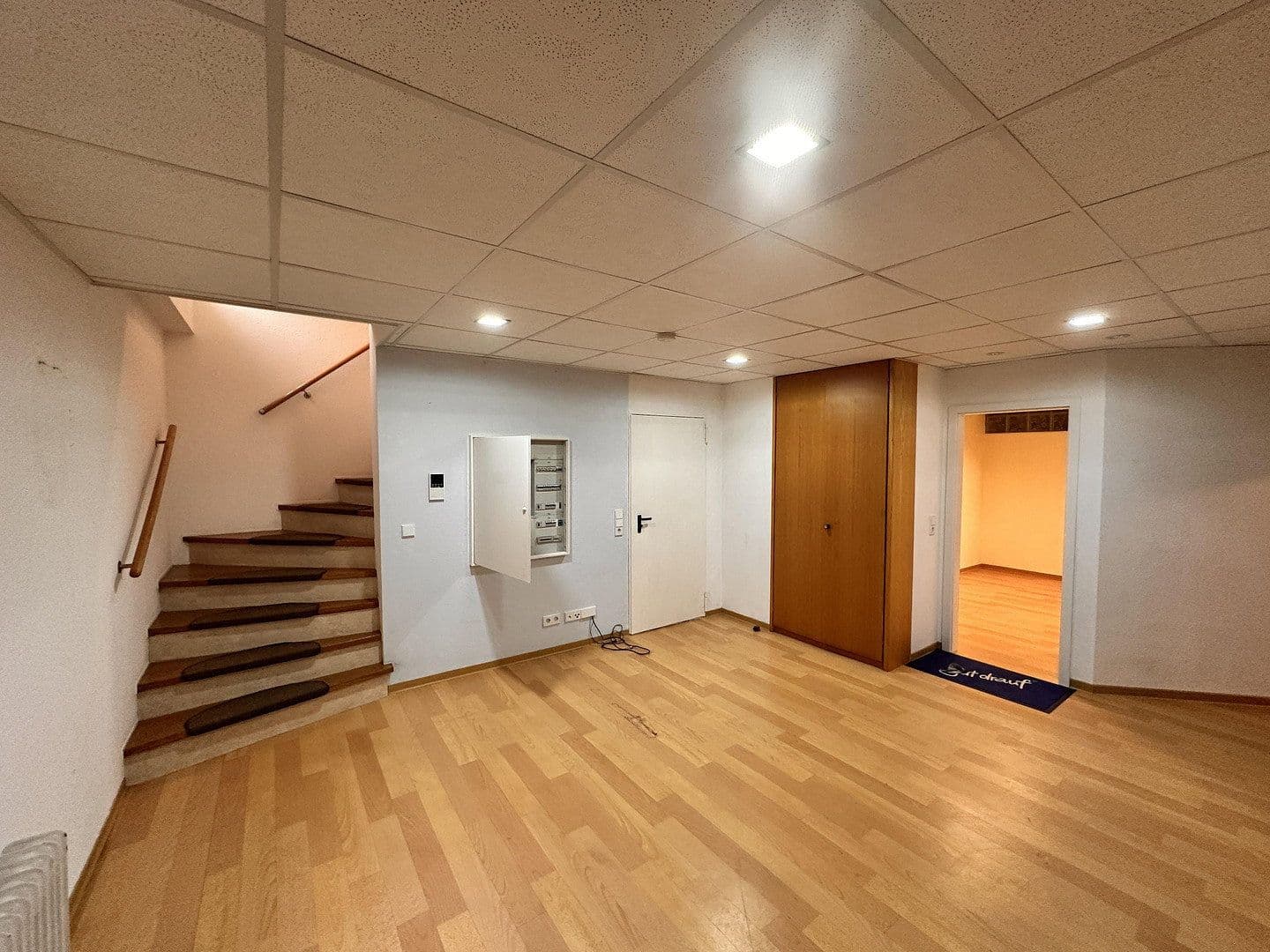 Predaj domu 270 m², pozemok 869 m², Bad Rappenau, Bádensko-Wurttembersko Predaj domu 270 m², pozemok 869 m², Bad Rappenau, Bádensko-Wurttembersko