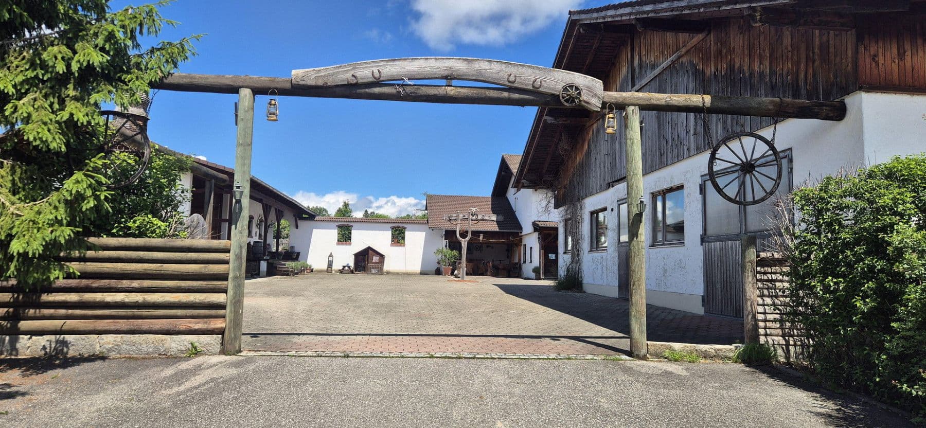 Predaj domu 160 m², pozemok 30.000 m², Böbing, Bavorsko Predaj domu 160 m², pozemok 30.000 m², Böbing, Bavorsko