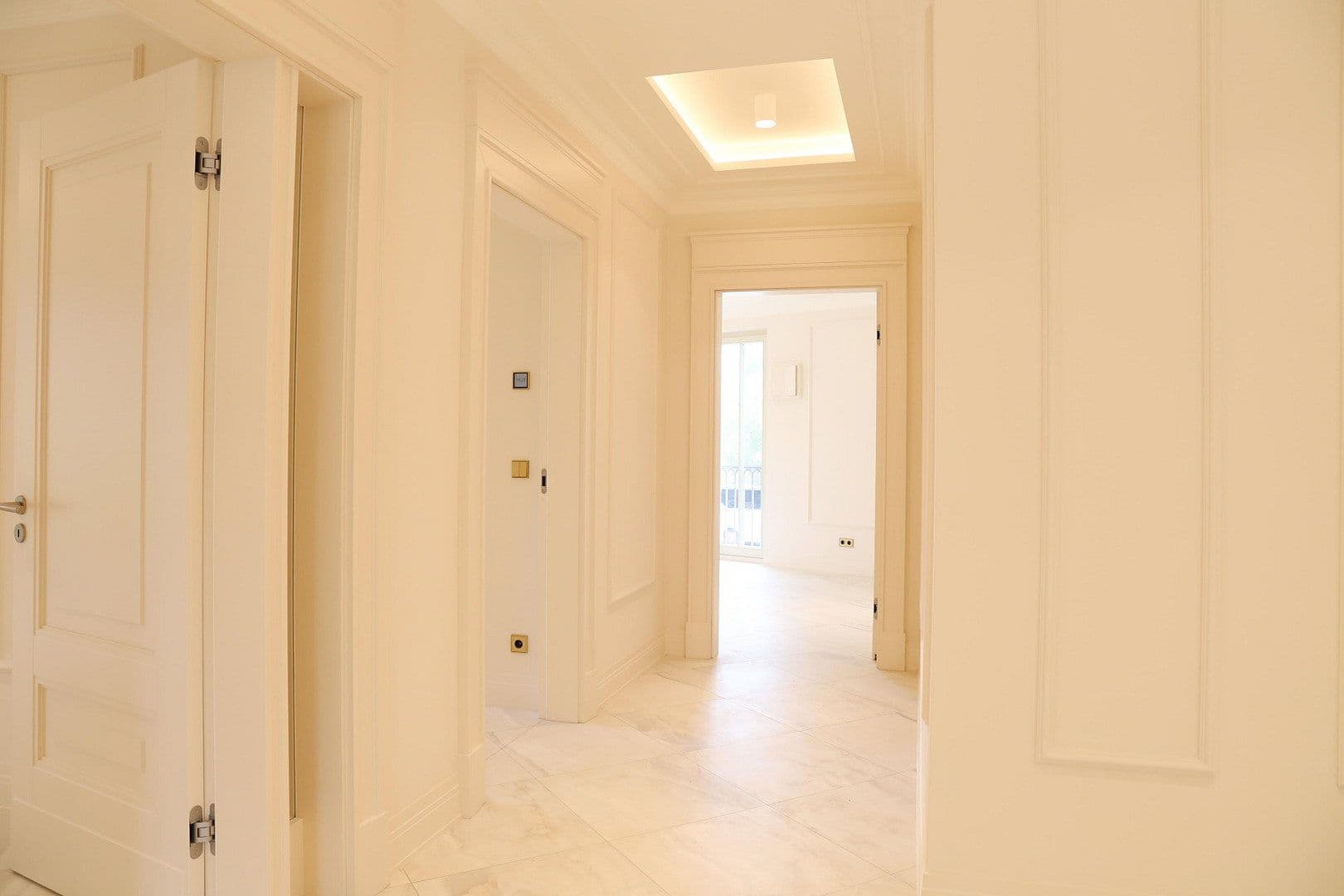 Prenájom kancelárie 193 m², Hohenzollerndamm, Berlin, Berlín Prenájom kancelárie 193 m², Hohenzollerndamm, Berlin, Berlín