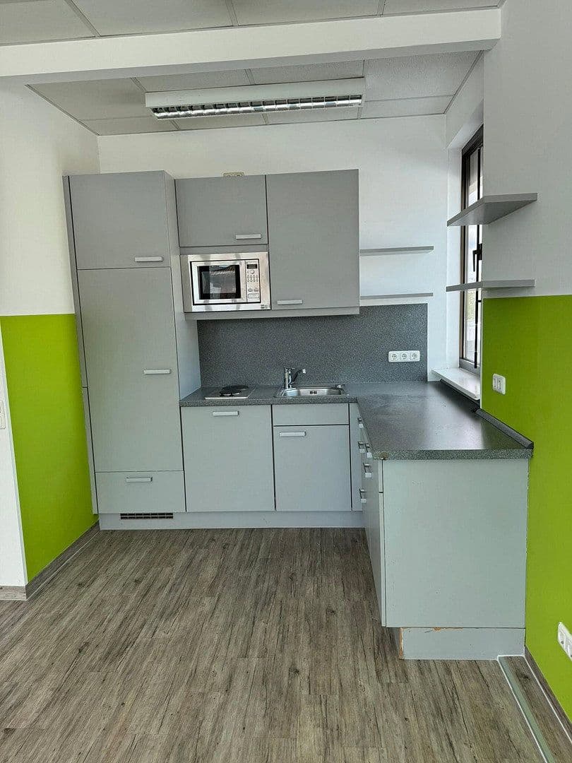 Prenájom kancelárie 500 m², Hannover, Dolné Sasko Prenájom kancelárie 500 m², Hannover, Dolné Sasko