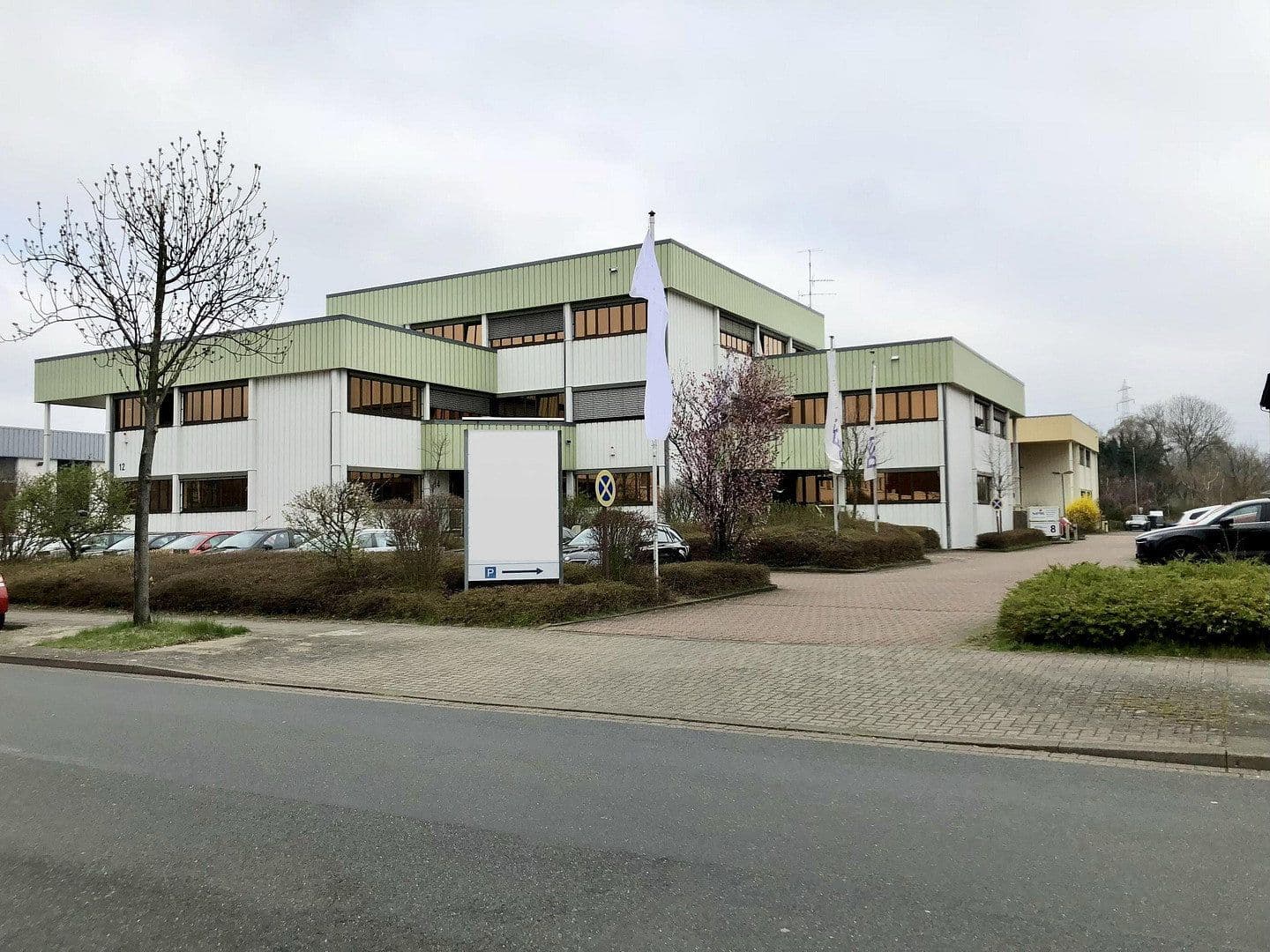 Prenájom kancelárie 500 m², Hannover, Dolné Sasko Prenájom kancelárie 500 m², Hannover, Dolné Sasko
